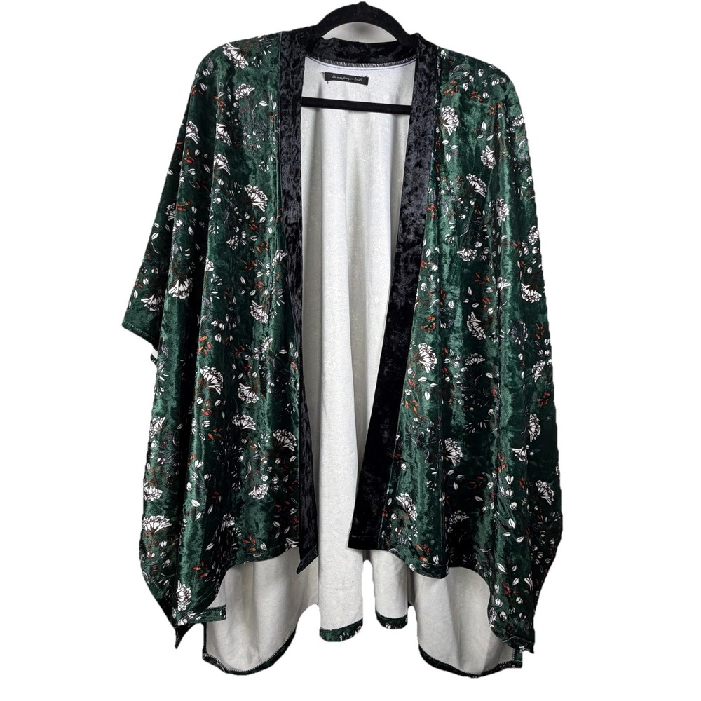 Do Everything in Love OS Women's Velvet Floral Velvety Cardigan Kimono Hippie